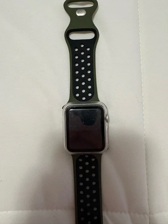 Apple Watch - Picture 3 of 4